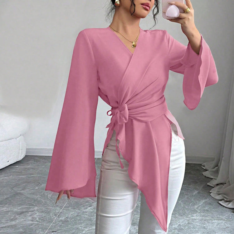 "Top satin collection automne 2025 - détail du tissu satiné"