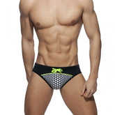 "Mannequin portant boxer homme noir - ajustement parfait"