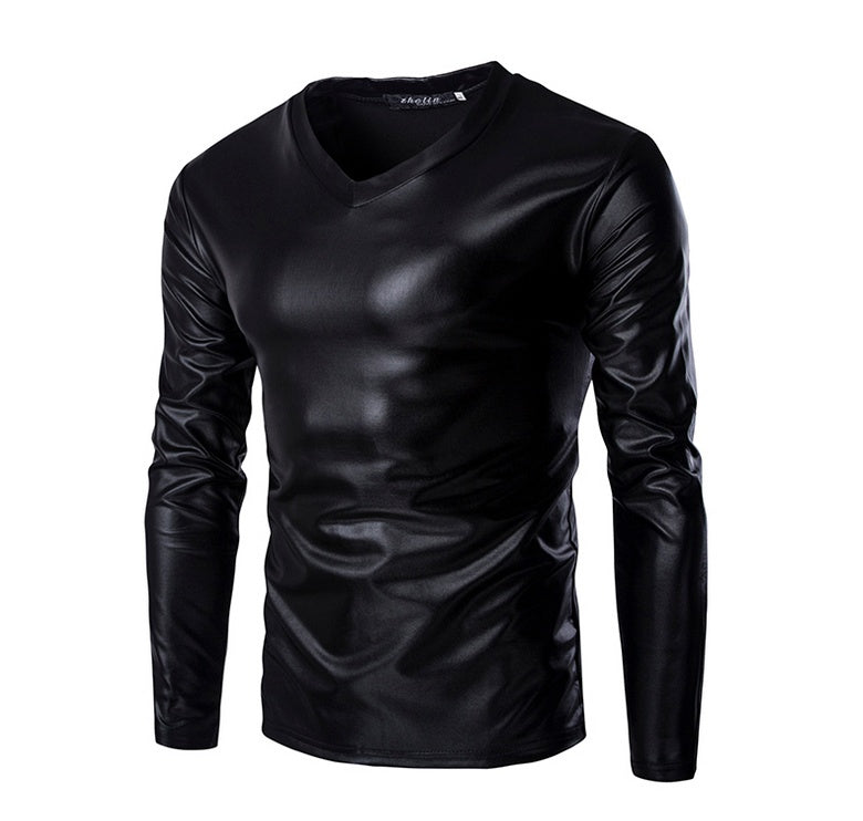 "Zoom tissu métallique doré veste bomber - texture brillante luxe"
