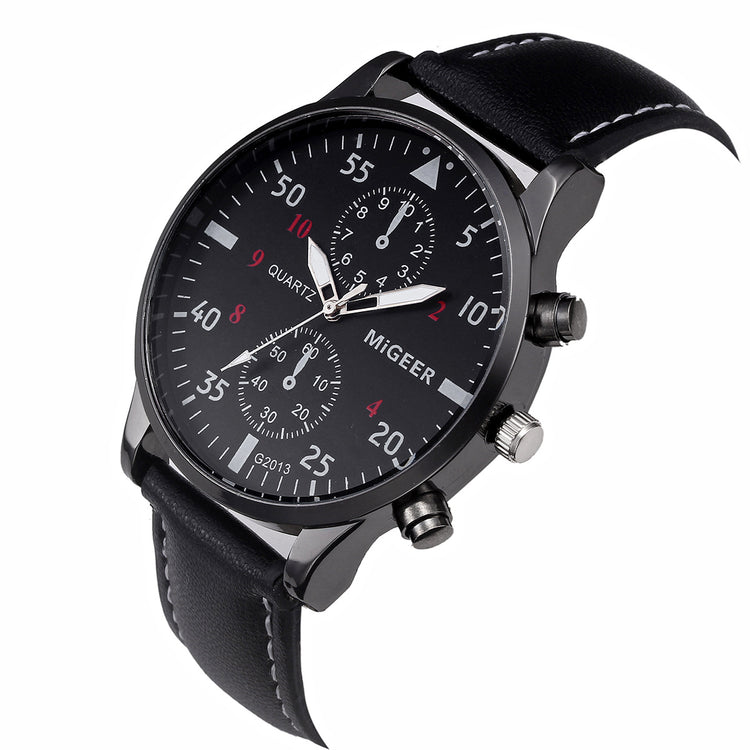 Montre rétro bracelet cuir - Vue de profil épaisseur 8mm
